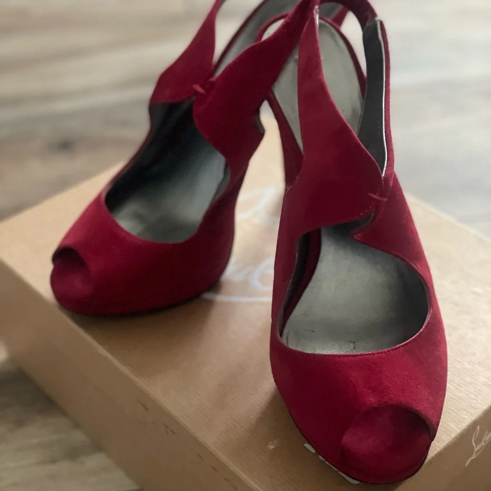Miu Miu platforms by Prada - Picture 2 of 5
